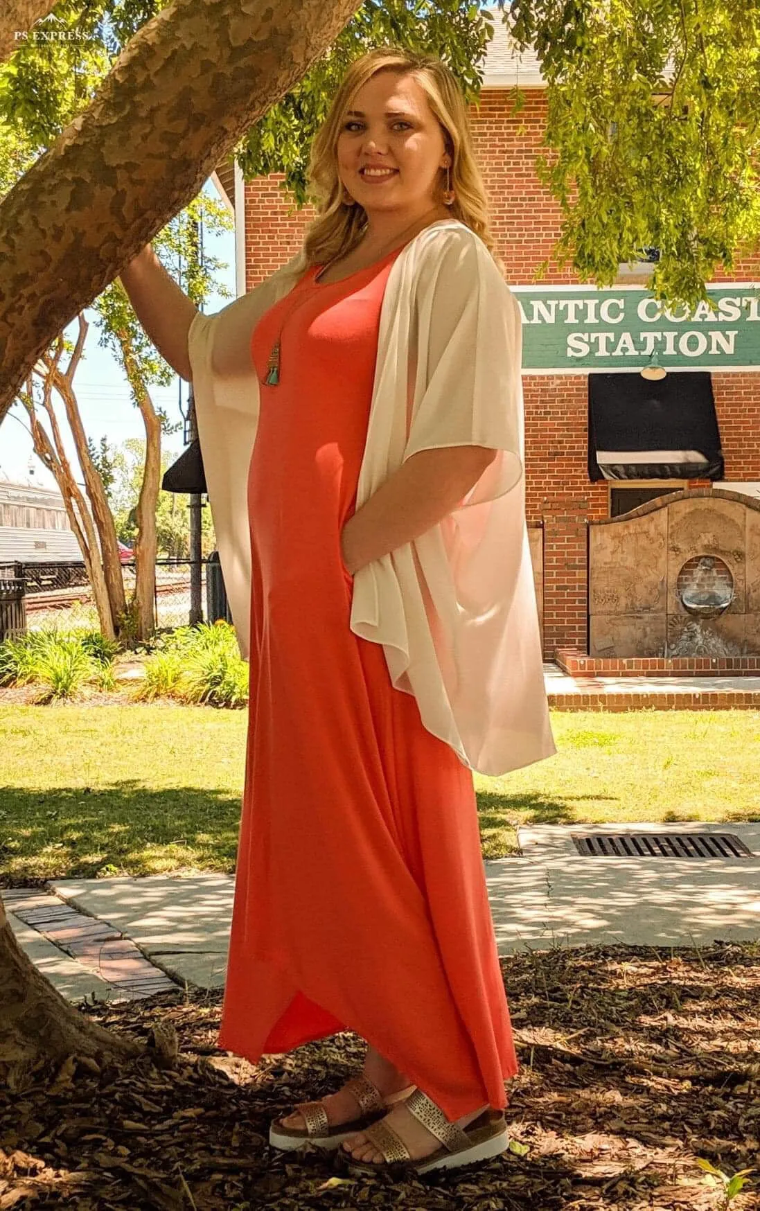 Coral Maxi