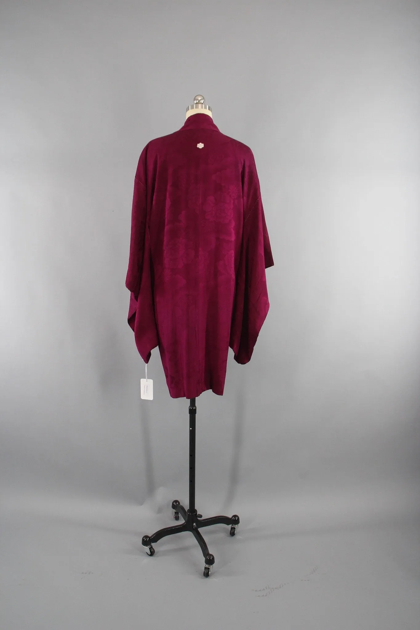 Vintage 1930s Silk Haori Kimono Jacket Cardigan in Cranberry Red Magenta